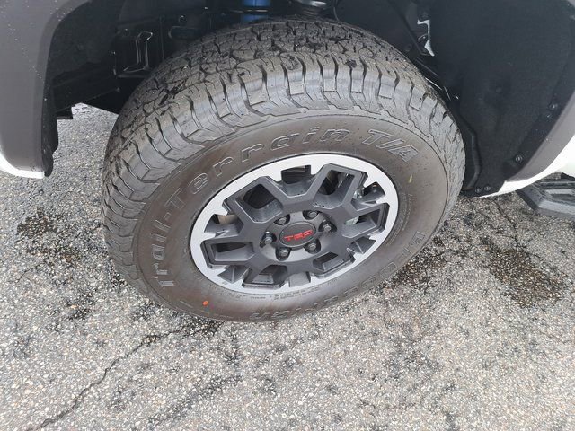 New 2026 Toyota Tacoma TRD Off-Road image 14