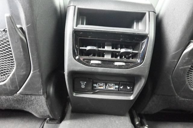 Used 2024 Jeep Grand Cherokee Limited w/ Trailer Tow Package AWD/4WD image 26
