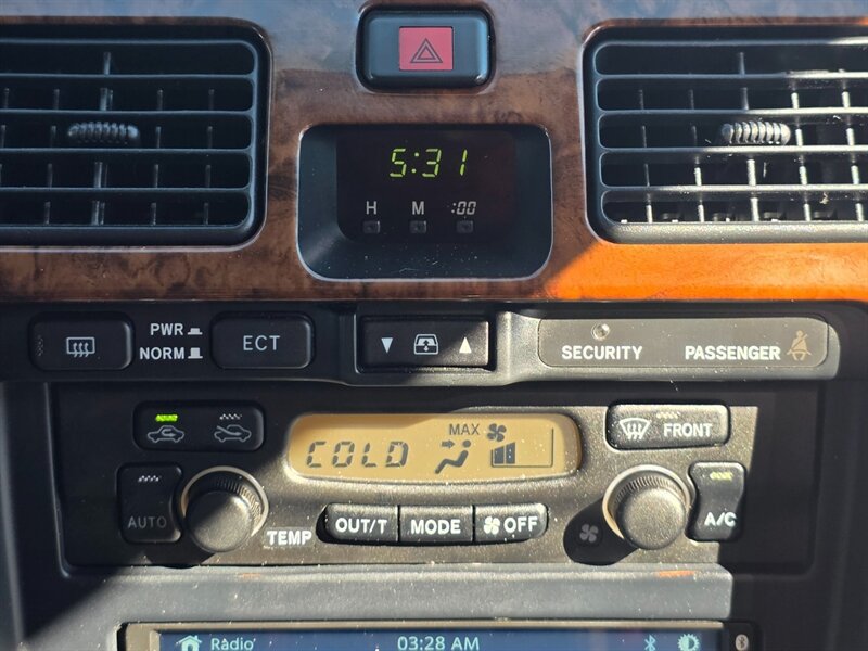 Used 2000 Toyota 4Runner Limited AWD/4WD image 35