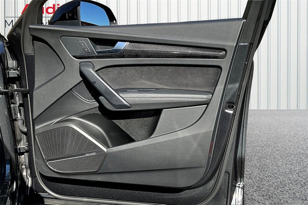 Used 2024 Audi SQ5 Prestige image 28