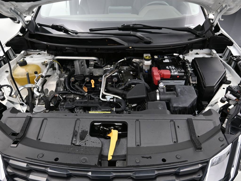 Used 2021 Nissan Rogue S image 25