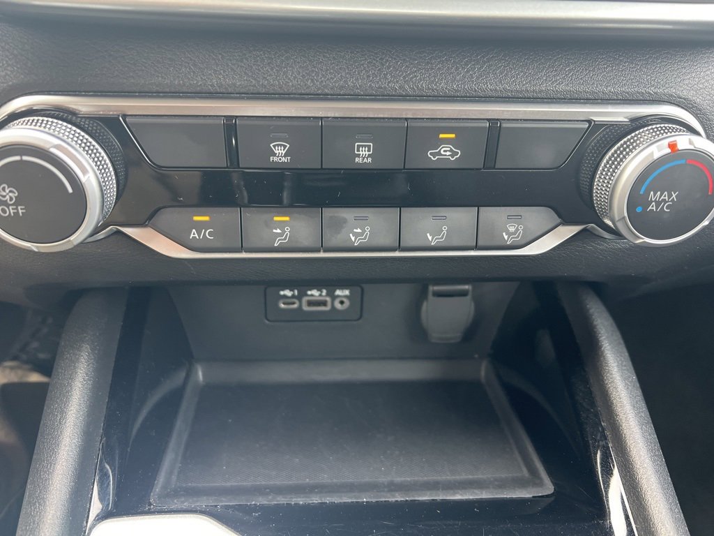 Used 2024 Nissan Altima 2.5 SV image 19