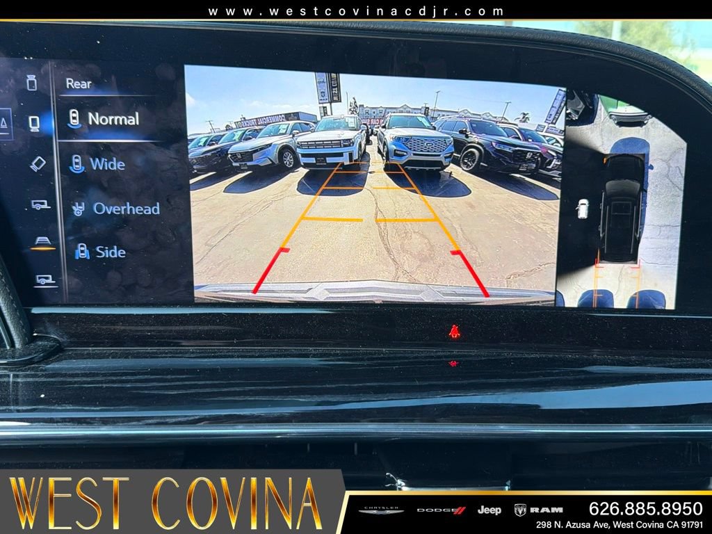 Used 2023 Cadillac Escalade V AWD/4WD image 26