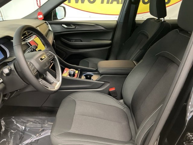 New 2025 Jeep Grand Cherokee L Laredo w/ Luxury Tech Group I image 18