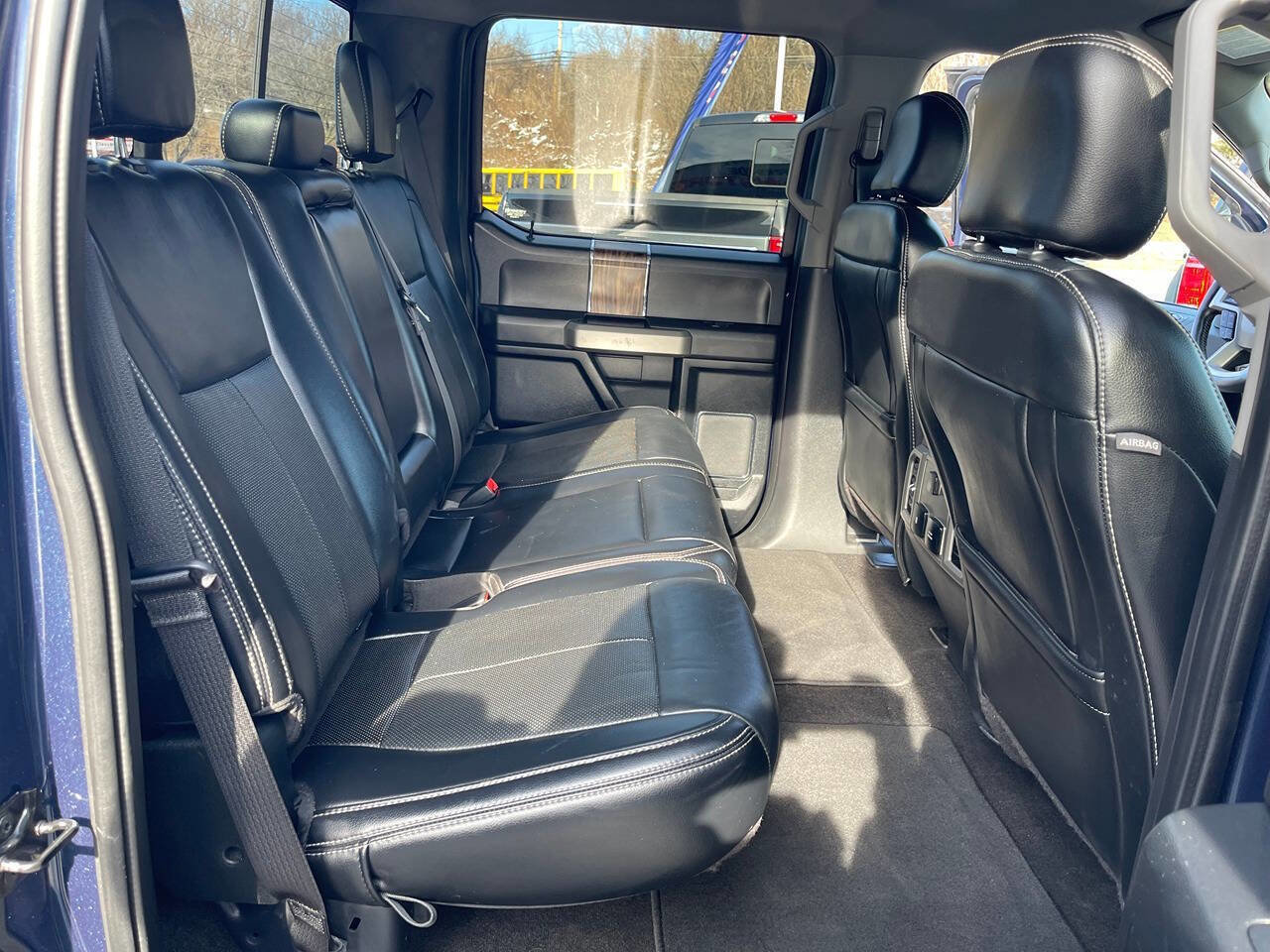 Used 2019 Ford F150 Lariat image 30