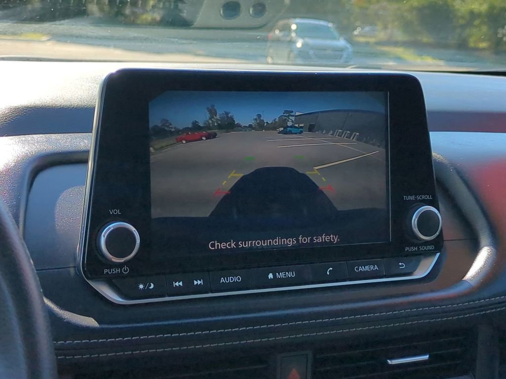 Certified 2024 Nissan Rogue SV image 21