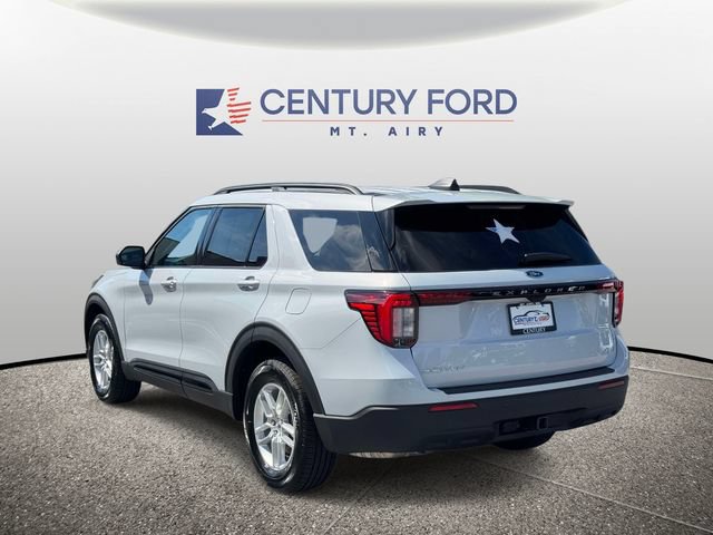 Used 2026 Ford Explorer Active AWD/4WD image 4