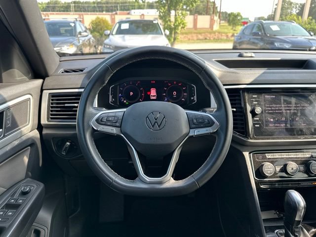 Used 2023 Volkswagen Atlas Cross Sport SE FWD image 12
