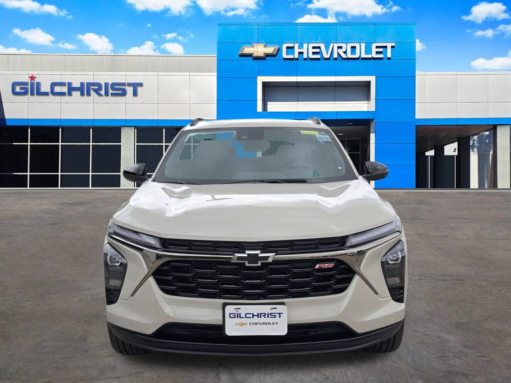 New 2026 Chevrolet Trax RS w/ Sunroof Package FWD image 2