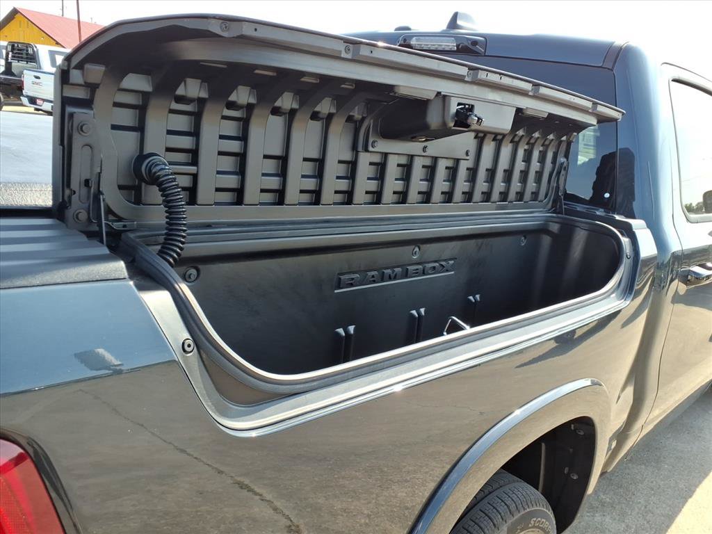 Used 2026 RAM 1500 Limited AWD/4WD image 21
