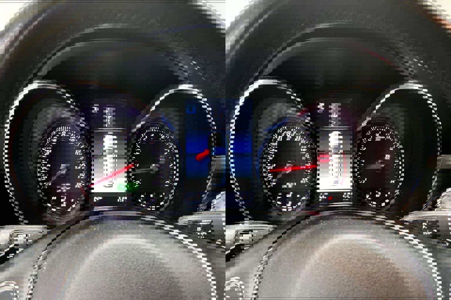 Used 2019 Mercedes-Benz GLC 300 4MATIC image 22