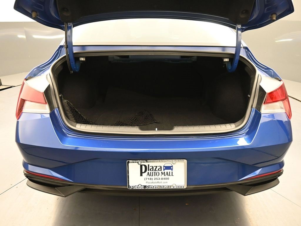 Certified 2023 Hyundai Elantra SEL image 21