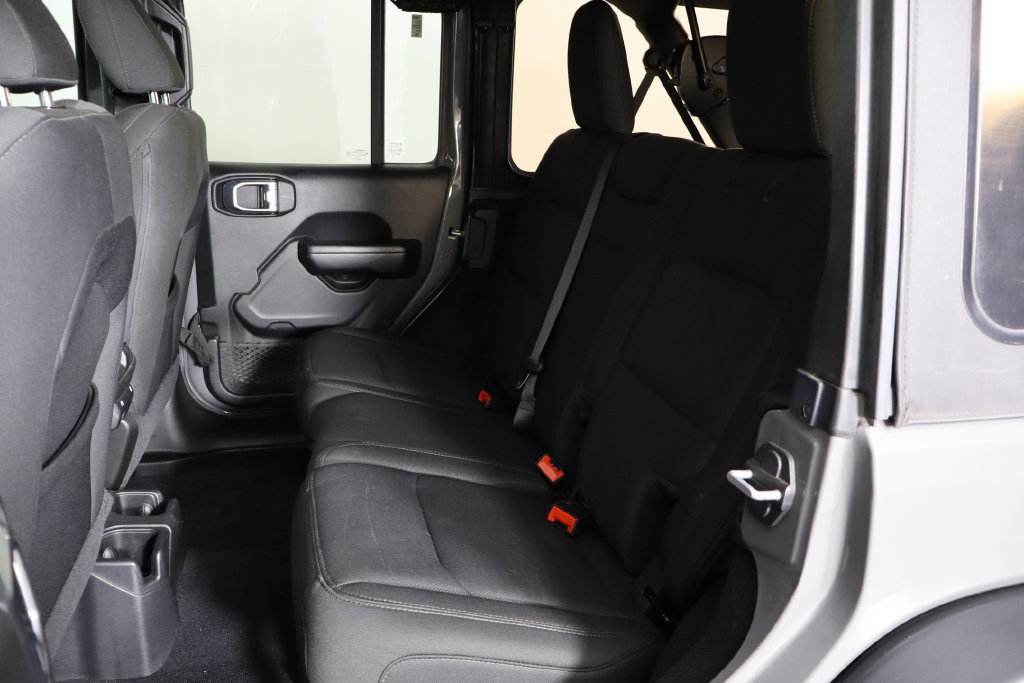 Used 2019 Jeep Wrangler Unlimited Sport w/ Technology Group AWD/4WD image 8