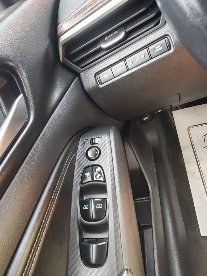 Used 2019 Nissan Altima 2.5 SL FWD image 11