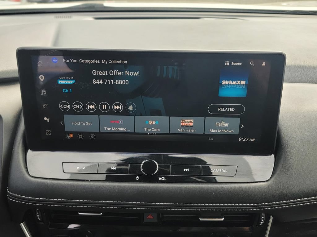 Used 2024 Nissan Rogue SL AWD/4WD image 31