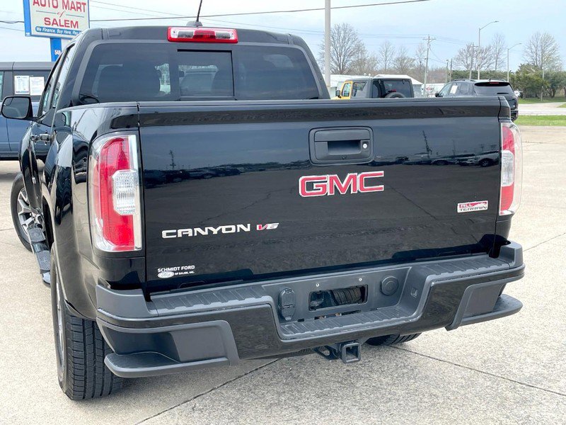 Used 2018 GMC Canyon All Terrain w/ Trailering Package image 5