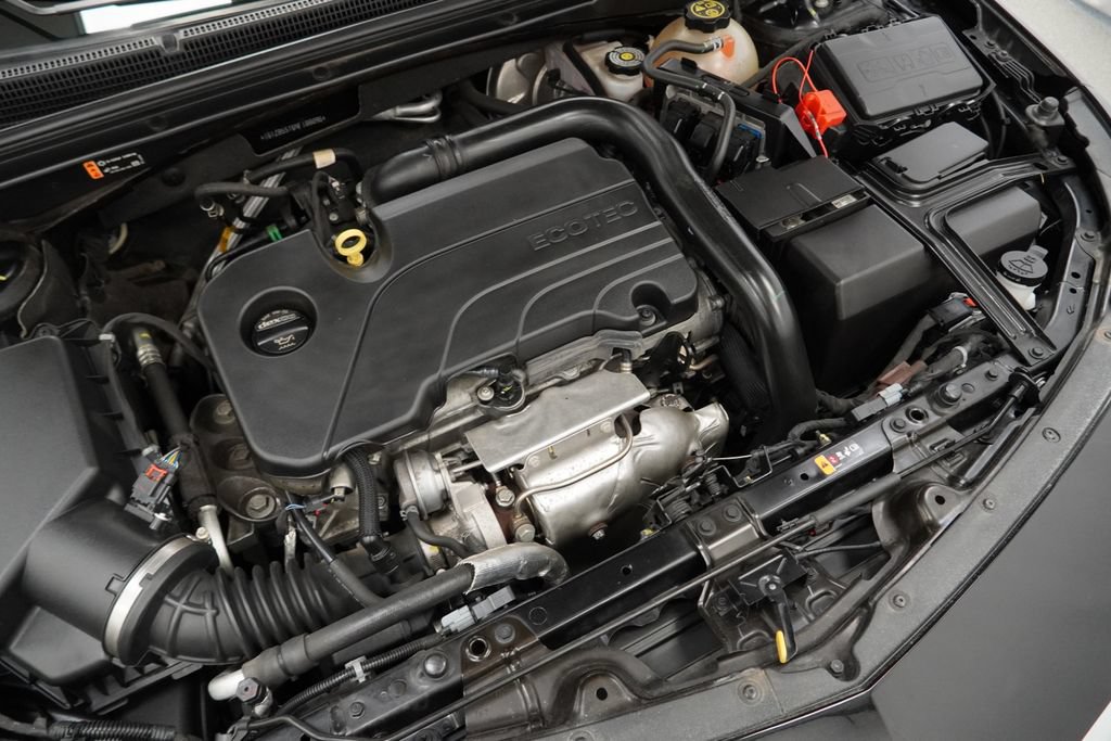 Used 2022 Chevrolet Malibu LS FWD image 49