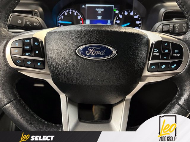 Used 2024 Ford Explorer XLT w/ Equipment Group 202A AWD/4WD image 18