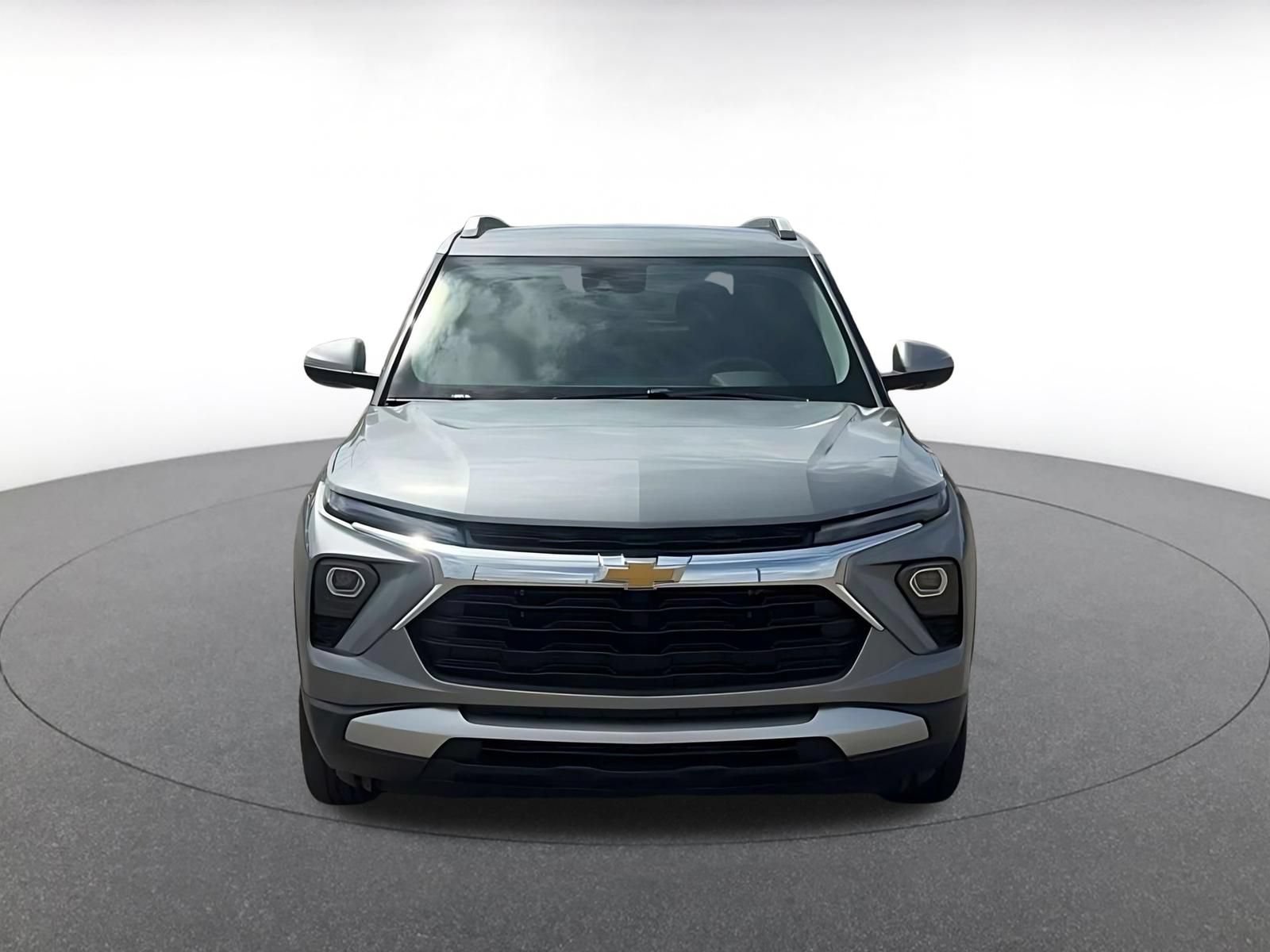 Used 2025 Chevrolet TrailBlazer LT FWD image 4