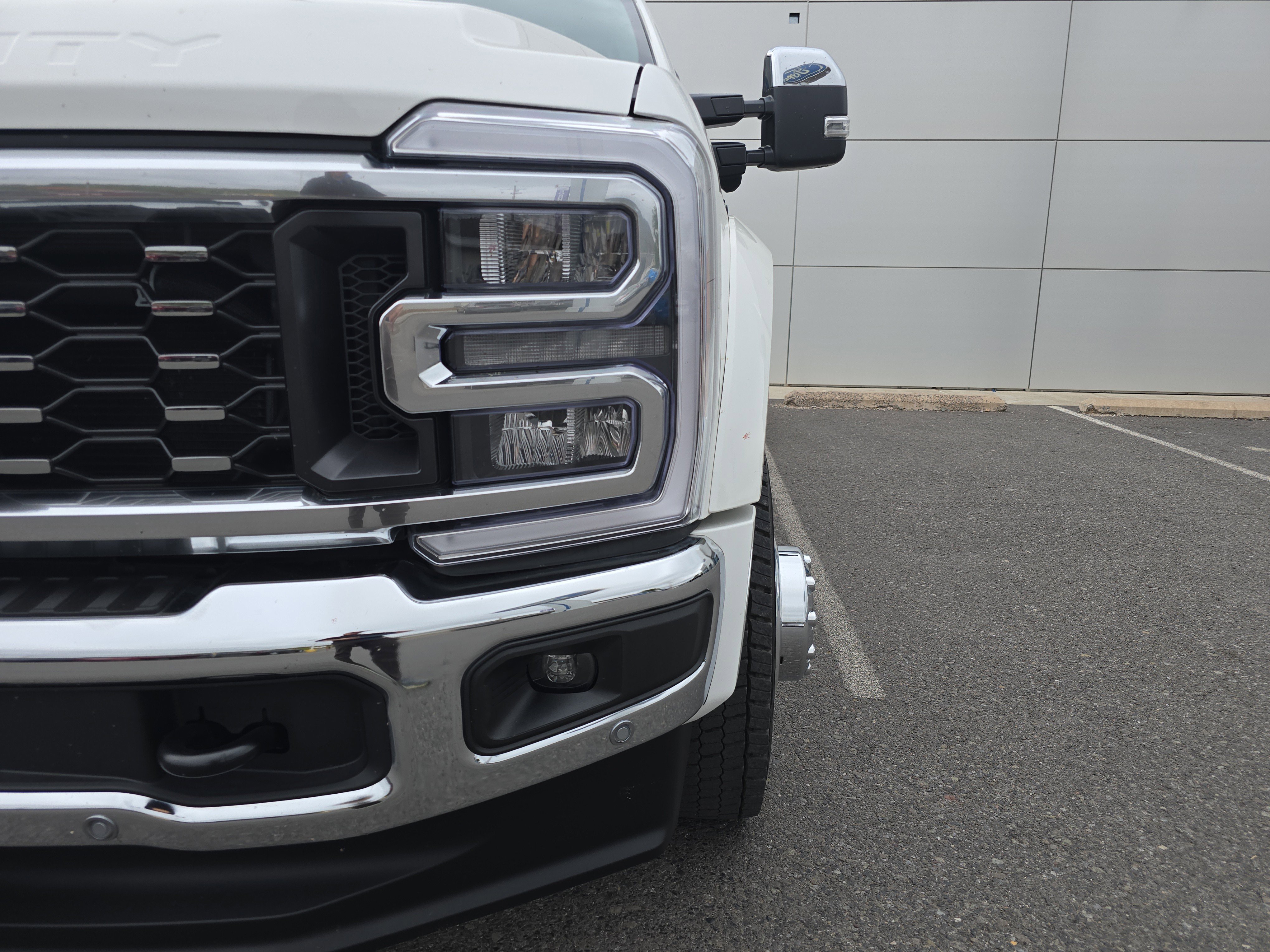 Used 2025 Ford F450 King Ranch w/ Chrome Package image 10