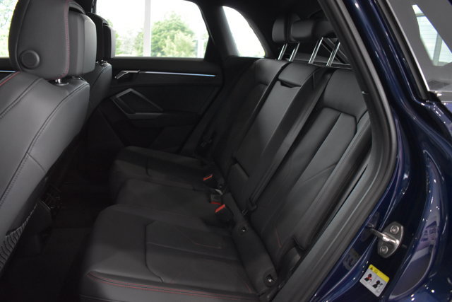 Used 2025 Audi Q3 2.0T Premium Plus w/ Premium Plus Package image 27