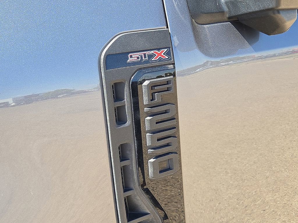 Used 2024 Ford F250 XL w/ STX Appearance Package image 10