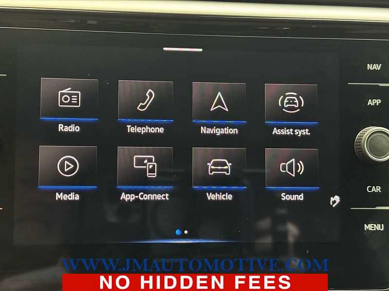 Used 2022 Volkswagen Atlas SEL R-Line AWD/4WD image 30