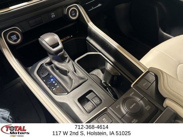 Used 2024 Toyota Grand Highlander AWD image 17