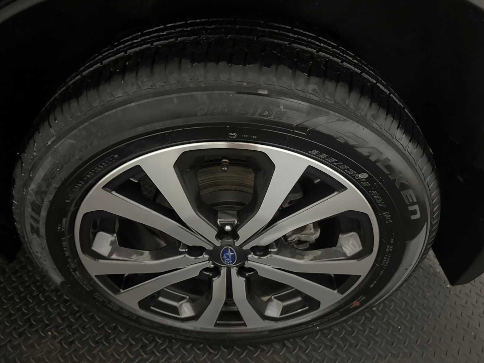 Used 2023 Subaru Forester Limited image 9