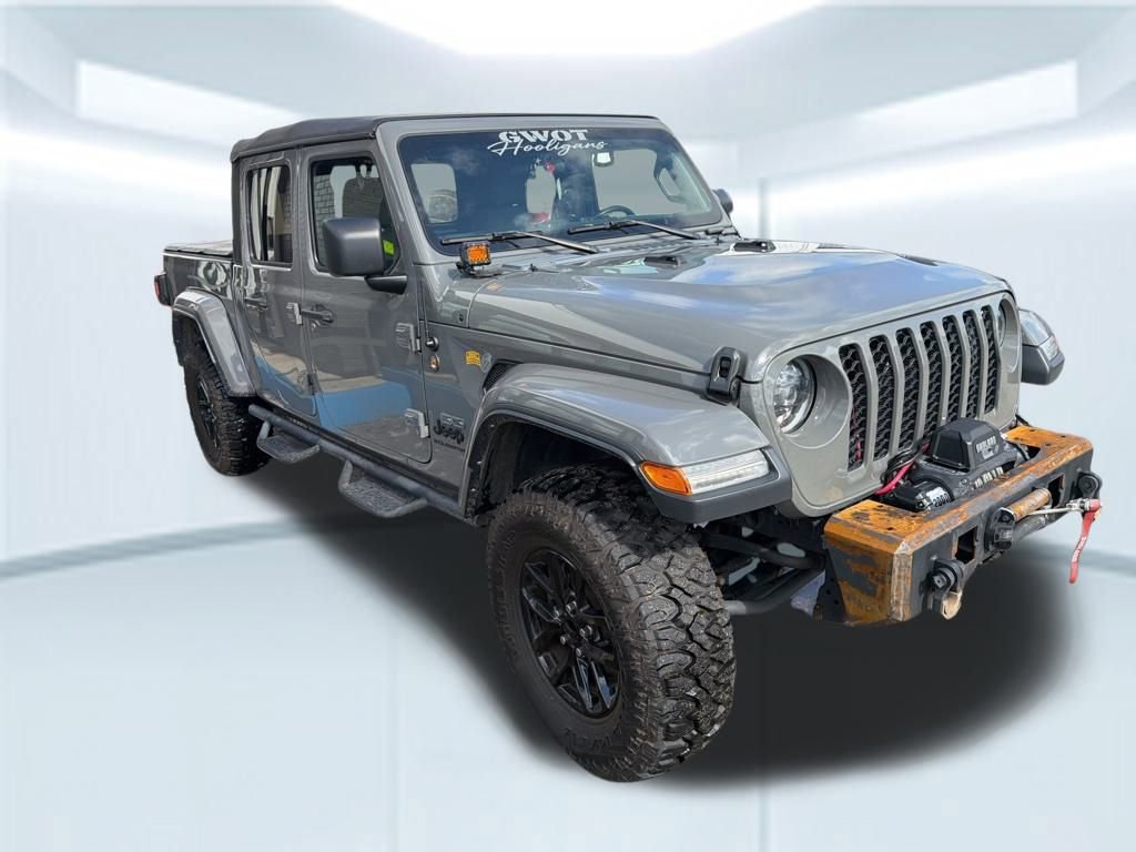 Used 2023 Jeep Gladiator Sport image 2