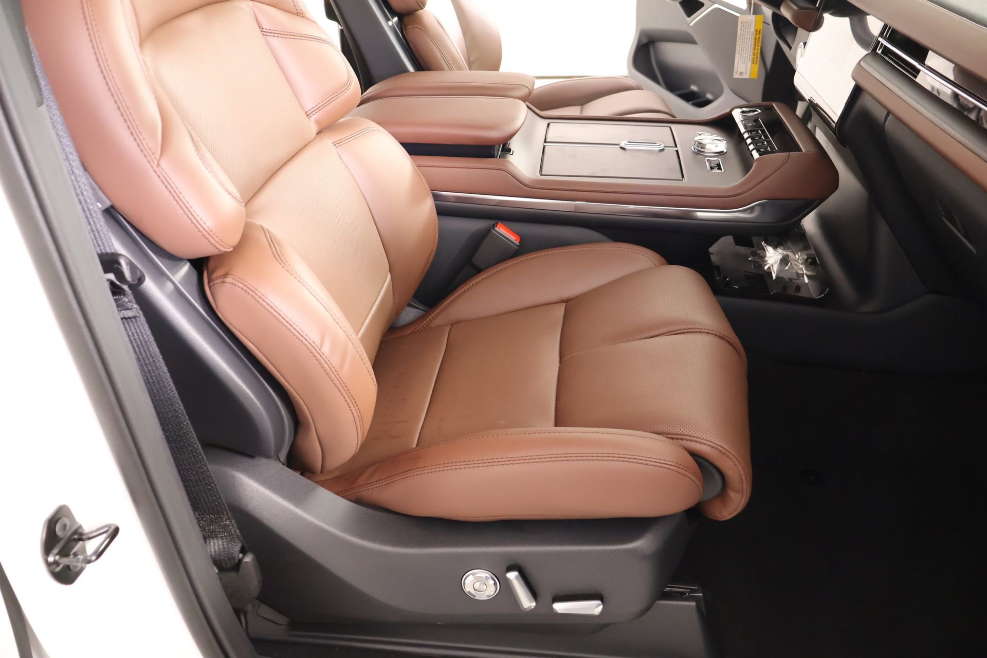 New 2026 Lincoln Navigator Reserve image 15