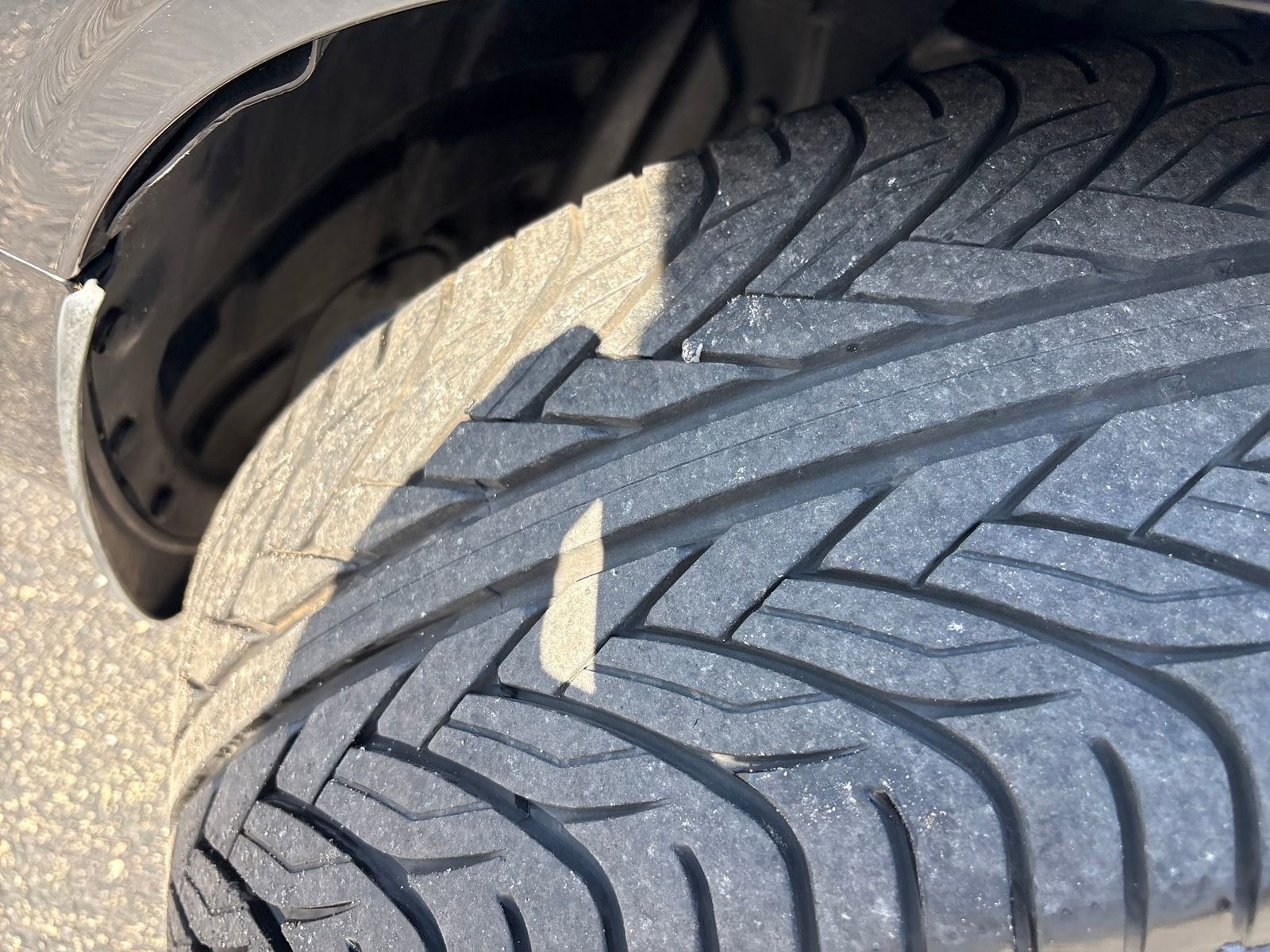 Used 2013 Dodge Challenger R/T Plus RWD image 28