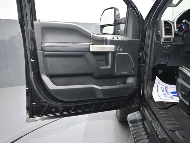 Used 2021 Ford F250 Lariat AWD/4WD image 9