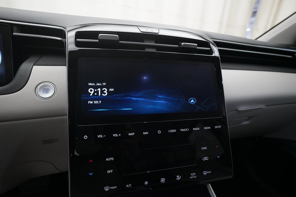 Used 2024 Hyundai Tucson Limited image 6