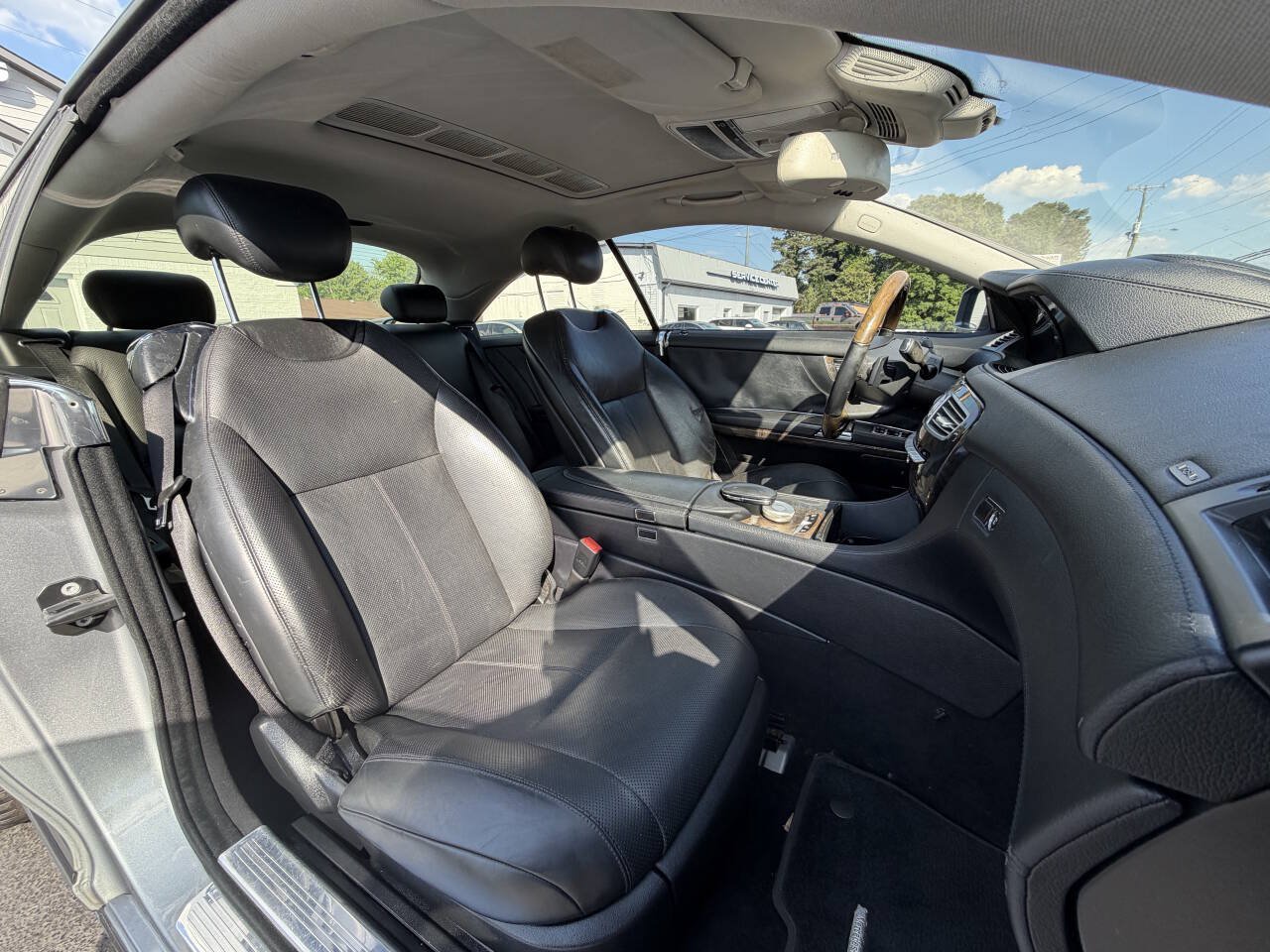 Used 2011 Mercedes-Benz CL 550 4MATIC image 8