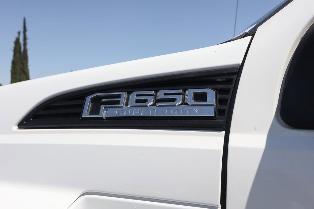 Used 2016 Ford F650 2WD Crew Cab Super Duty image 43