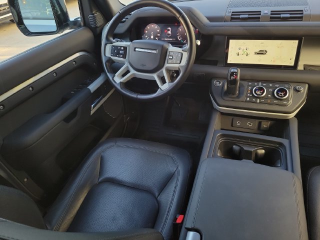 Certified 2024 Land Rover Defender 110 S AWD/4WD image 15