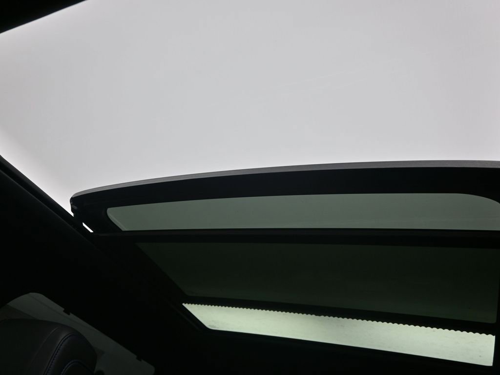 Used 2025 Toyota Tundra Platinum image 14