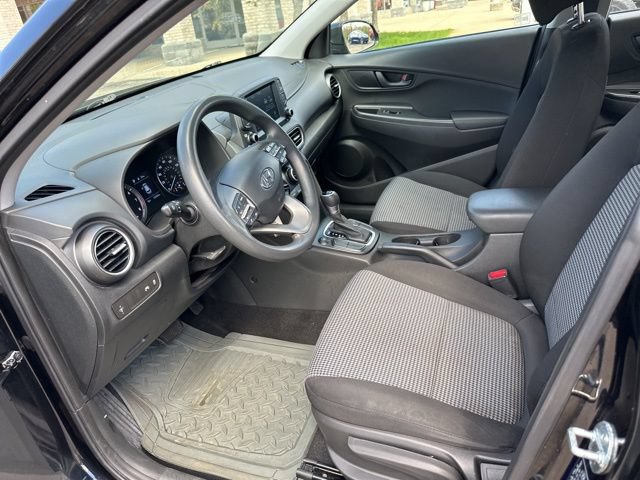 Used 2019 Hyundai Kona SE FWD image 12