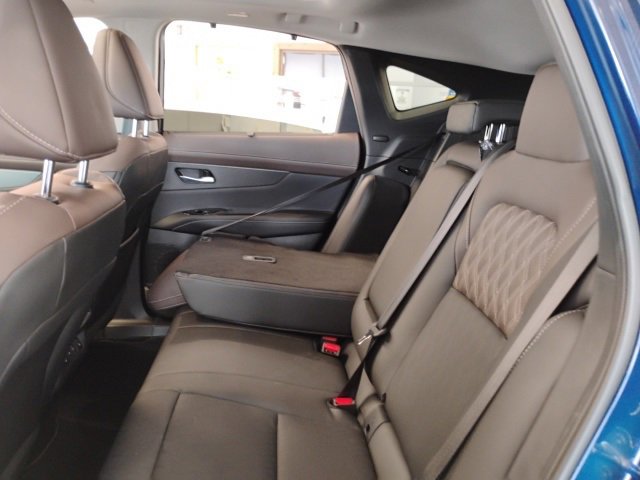 New 2025 Nissan Murano Platinum image 9