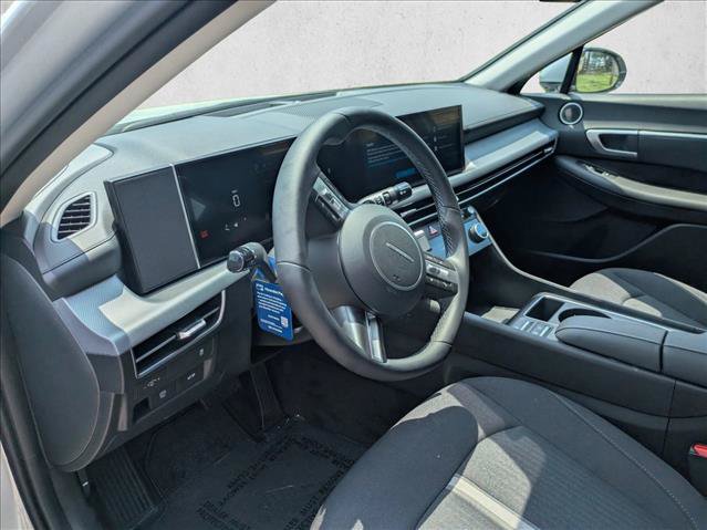 New 2026 Hyundai Sonata SEL FWD image 3