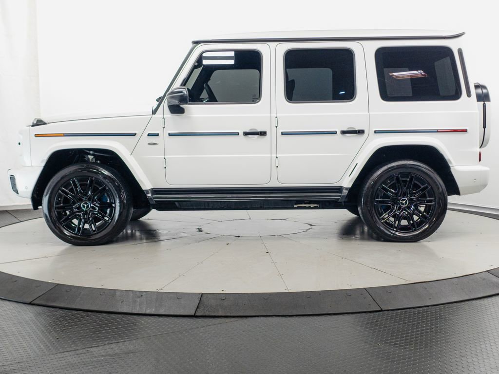 Certified 2025 Mercedes-Benz G 580 w/ EQ Technology image 4