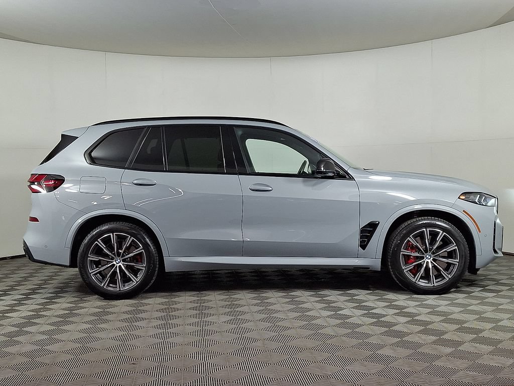 Certified 2024 BMW X5 M60i AWD/4WD image 10