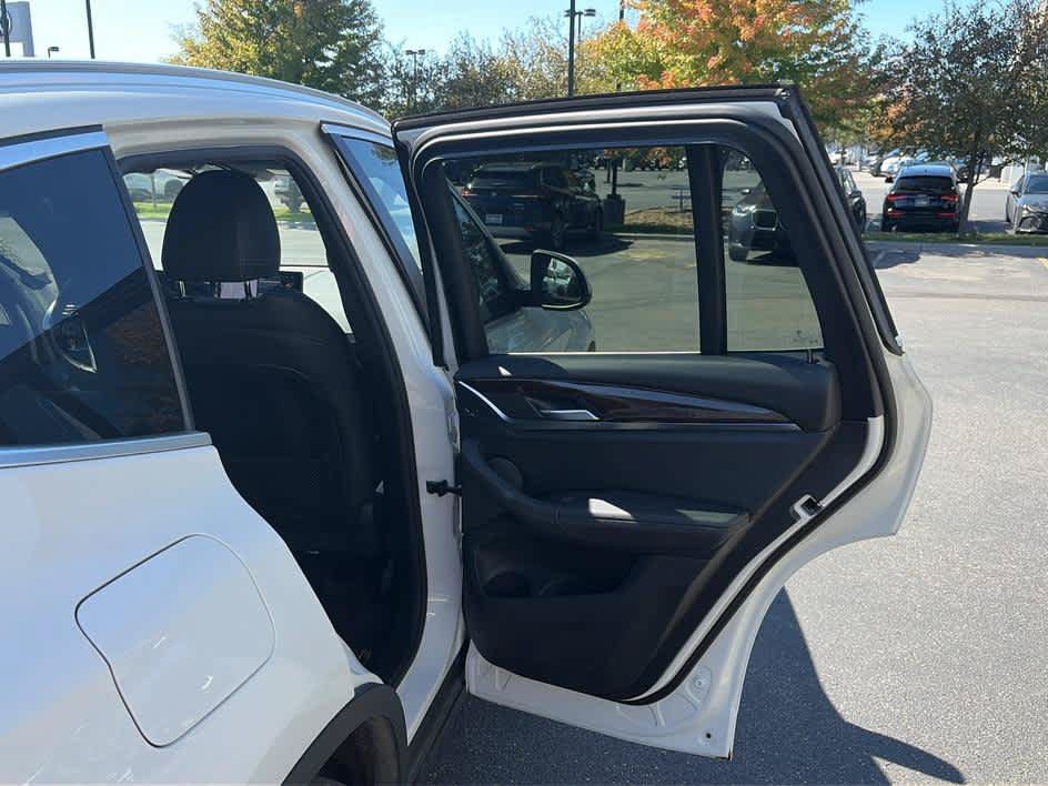 Used 2023 BMW X3 xDrive30i w/ Premium Package w/ZPA AWD/4WD image 25