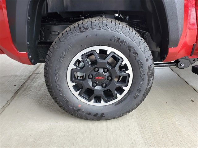 New 2025 Toyota Tacoma TRD Off-Road image 4