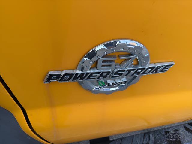 Used 2012 Ford F450 XL w/ High Capacity Trailer Tow Pkg image 7