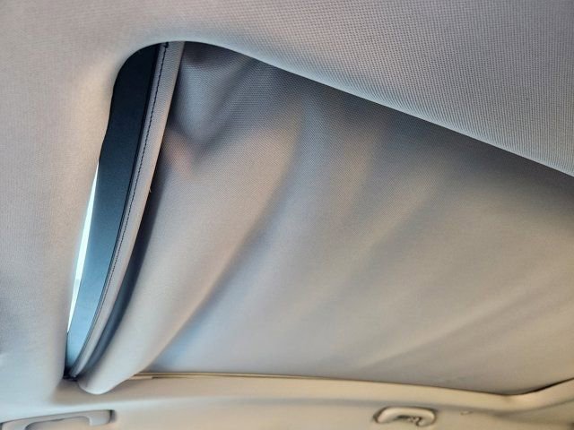 Used 2020 Chevrolet Equinox Premier image 27