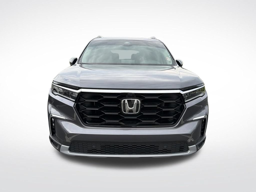Certified 2025 Honda Pilot Elite image 2