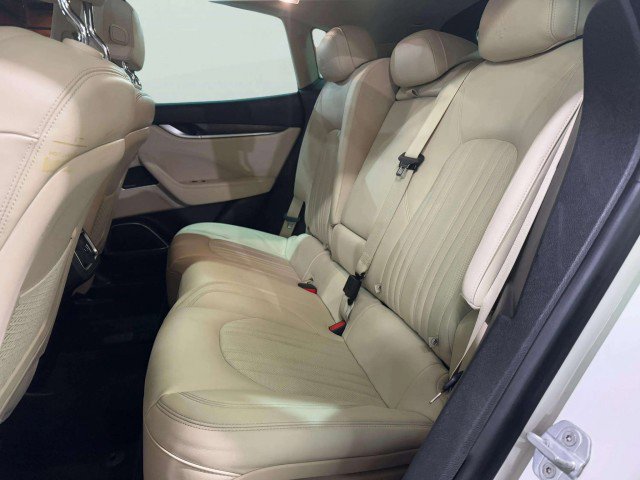 Used 2017 Maserati Levante S image 32