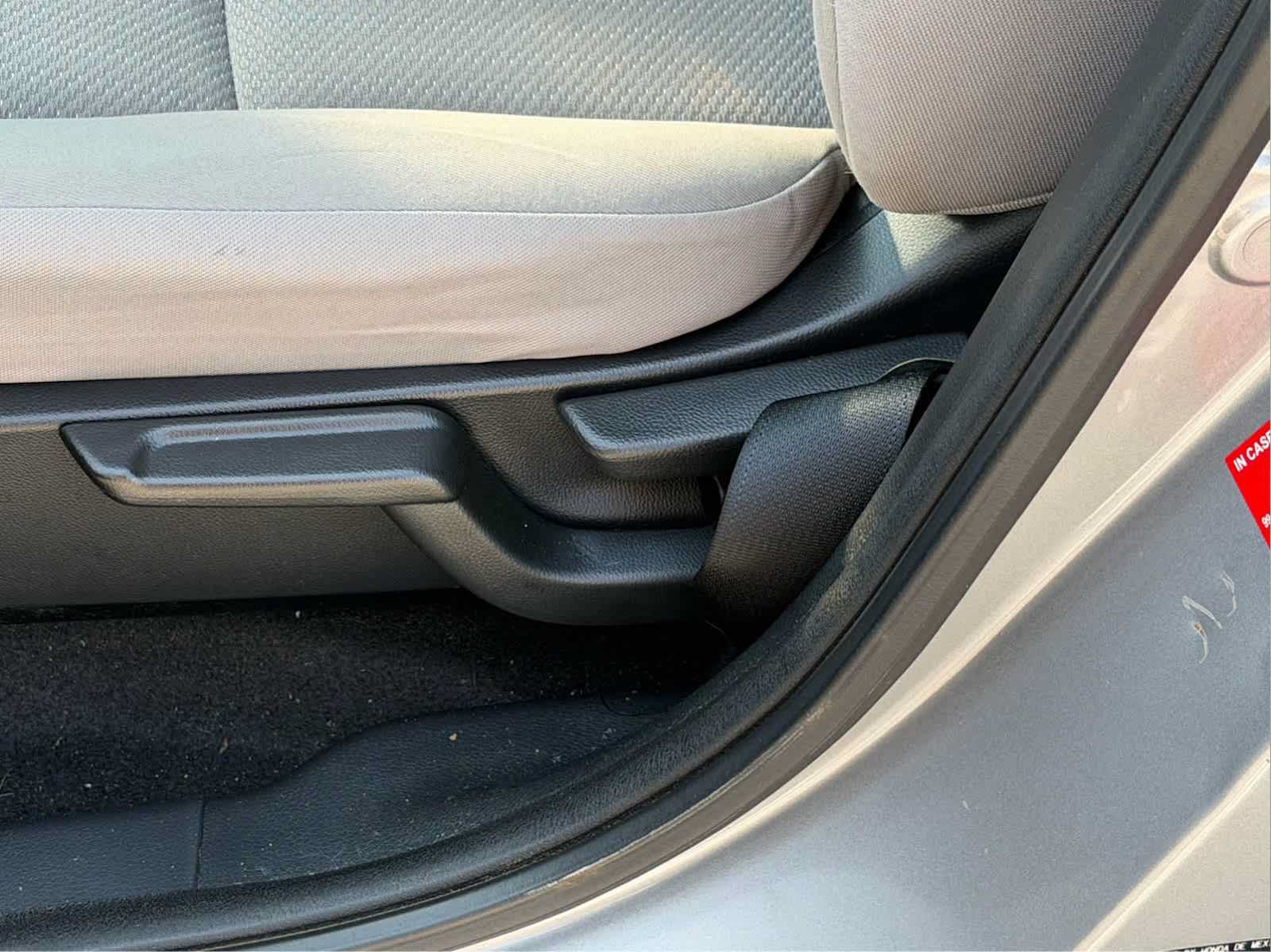 Used 2018 Honda HR-V EX image 10